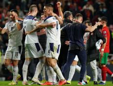 IM体育平台-包含挪威主场负于英格兰，晋级途径仍通畅的词条