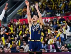 IM体育注册链接-广东宏远以惊艳表现力挺，成功晋级CBA总决赛！的简单介绍