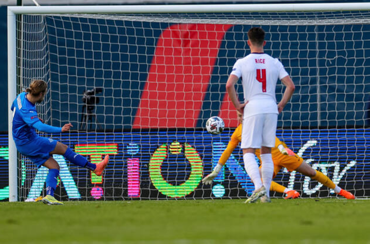 IM体育app-匈牙利客场绝平冰岛，小组出线形势不明的简单介绍