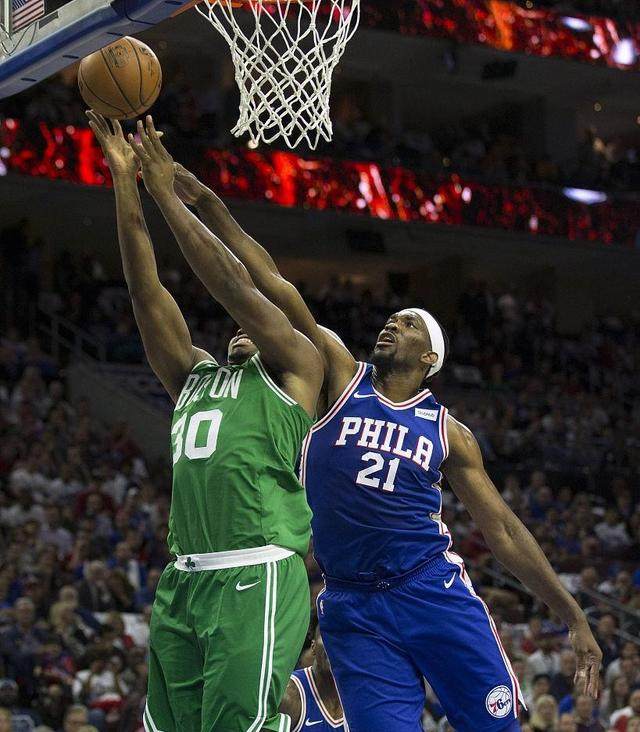 IM体育动画直播通道-鹈鹕鏖战福建队，恩比德统治全场