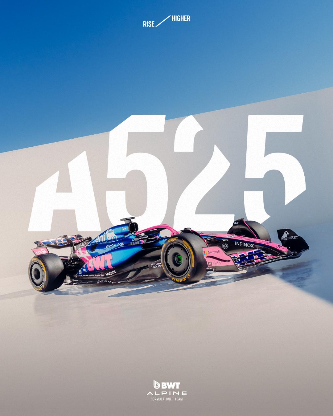 IM体育数据分析平台-阿斯顿马丁险胜红牛二队，塞恩斯刷新纪录的简单介绍