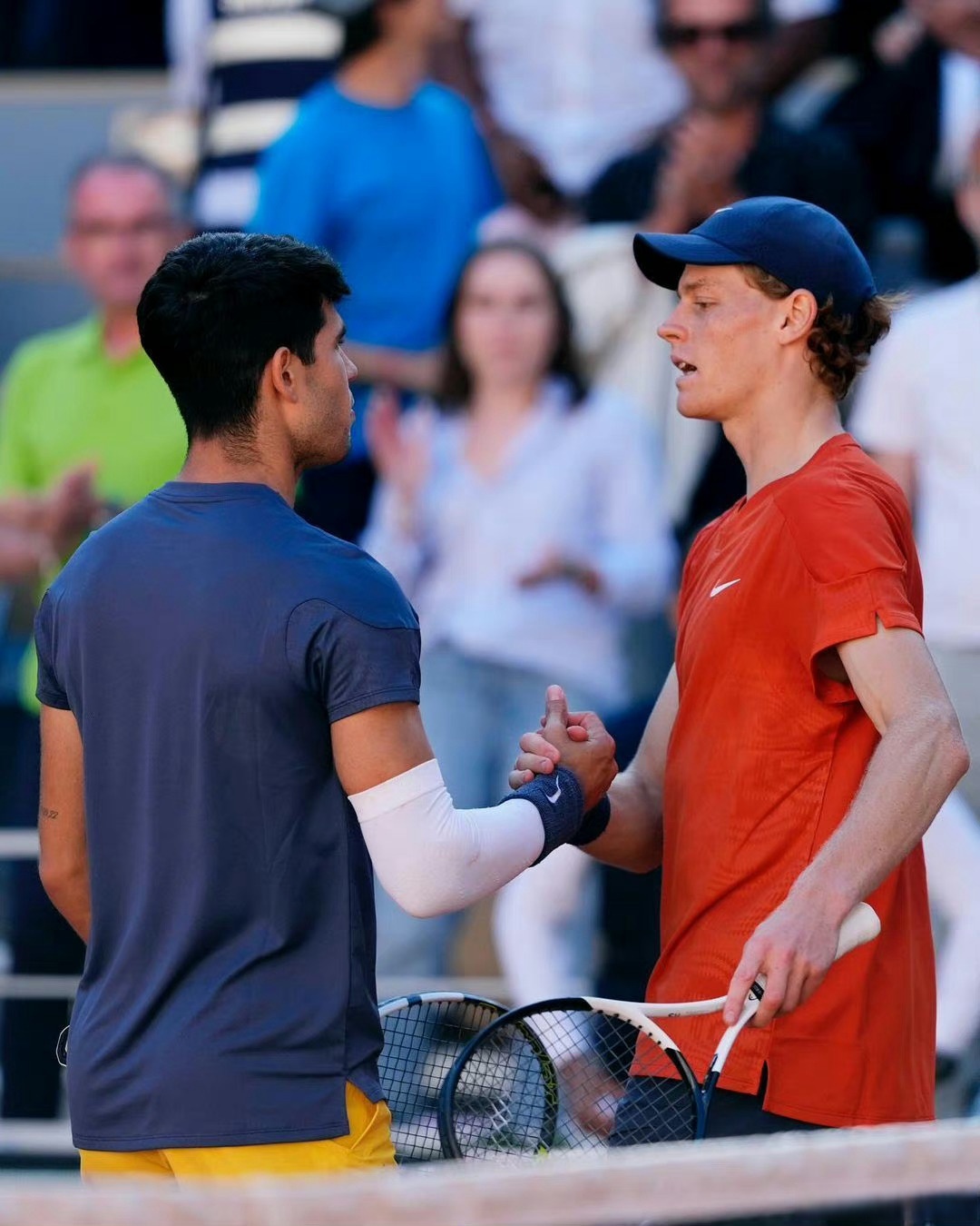 IM体育社区互动入口-拉沃尔杯鏖战温网,兹维列夫扛起全队的简单介绍