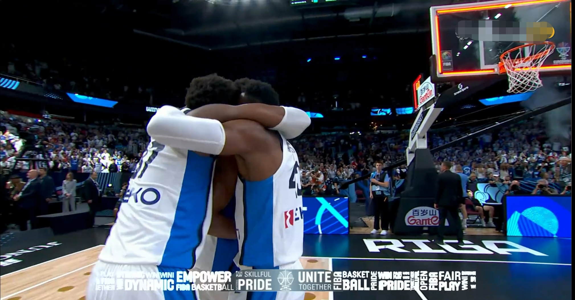 IM体育官网-篮网险胜猛龙，戈贝尔带队取胜