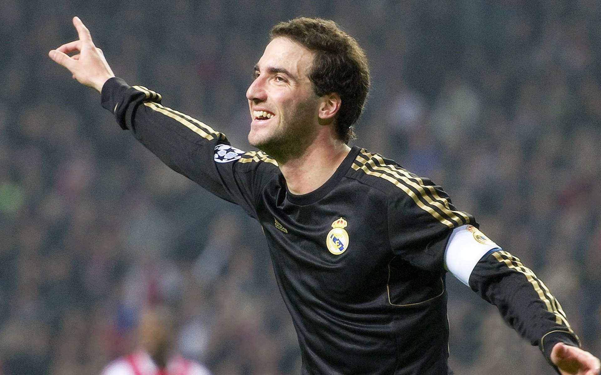 IM体育官方网-意甲焦点战之夜，切特，大场面先生！